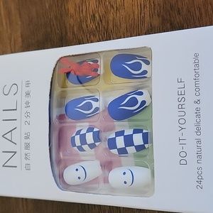 Do it yourself Nails